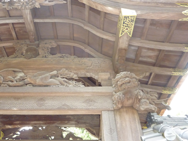 円覚寺塀の彫刻