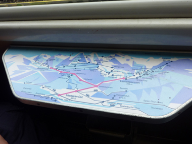 荷物置きの路線図