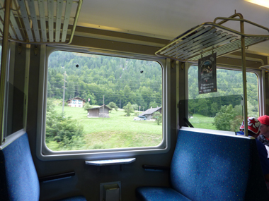 車内の風景