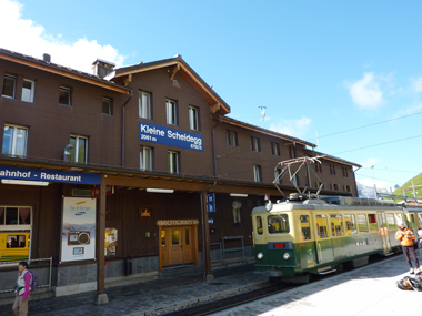 クライネシャイデック駅