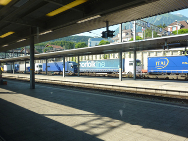 シュピーツ駅