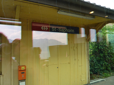 サンサフォリン駅